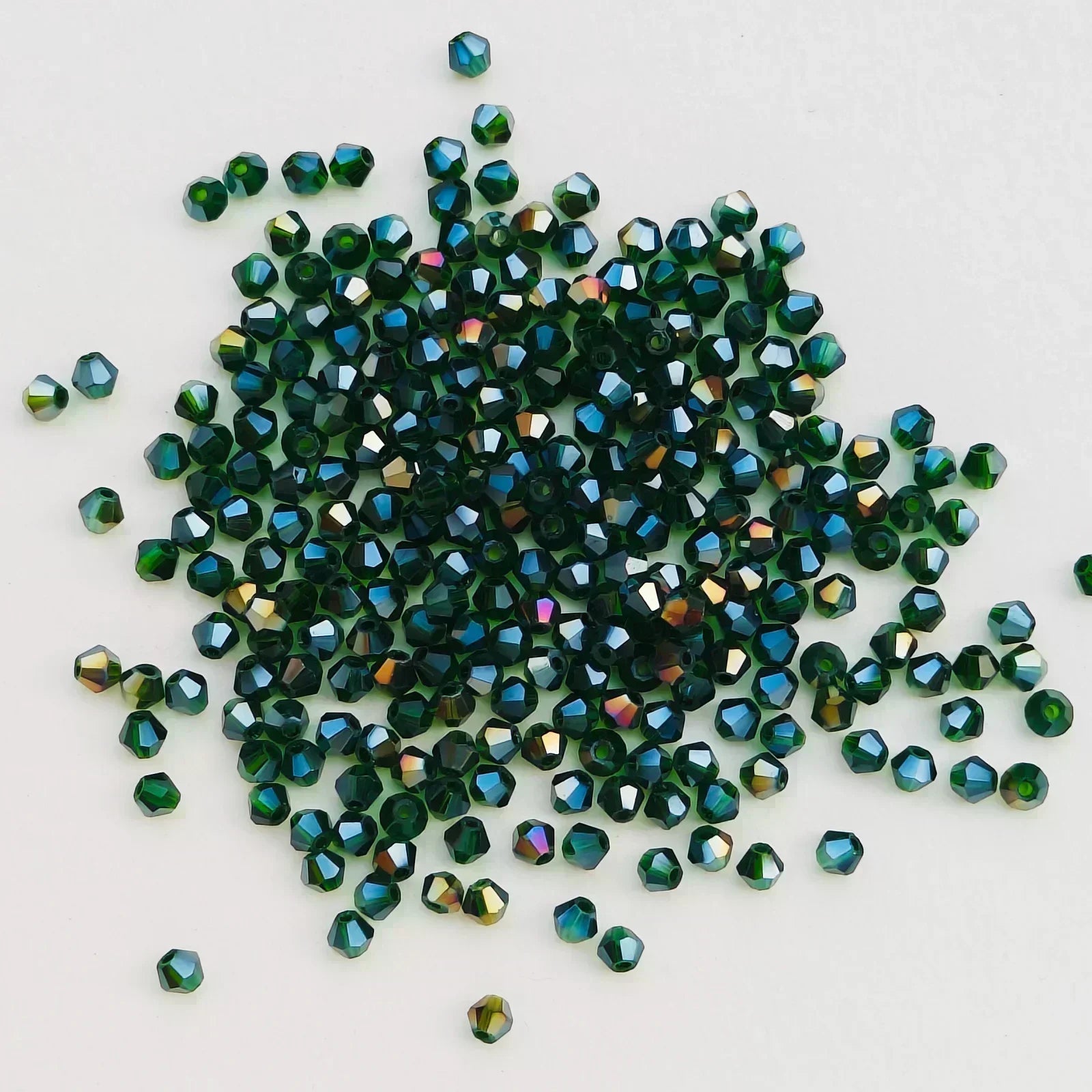 100PCS 4MM Shiny Faceted Austria Crystal Beads Bicone Beads Loose Spacer Beads for Jewelry Making DIY Bracelet Necklace Pendant