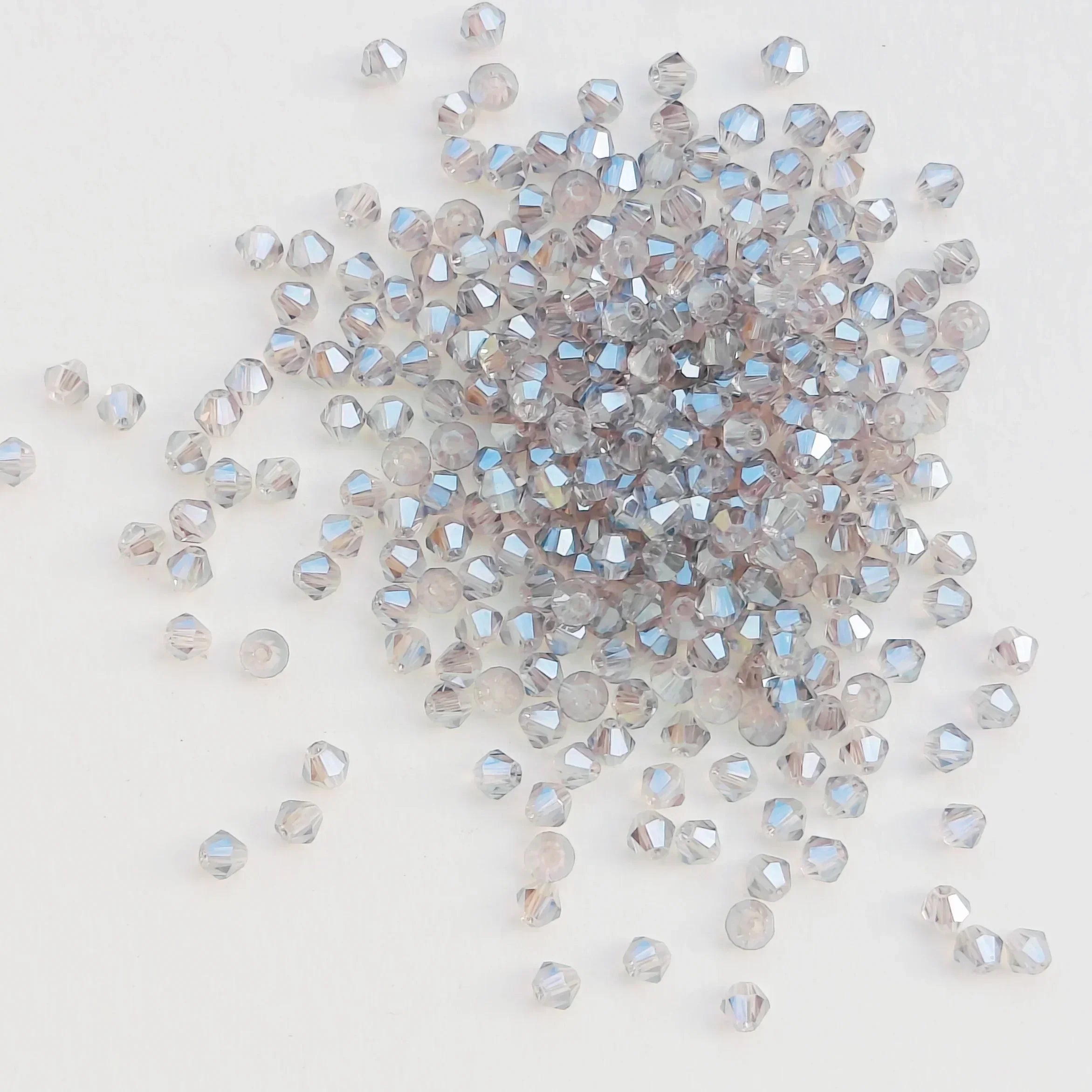 100PCS 4MM Shiny Faceted Austria Crystal Beads Bicone Beads Loose Spacer Beads for Jewelry Making DIY Bracelet Necklace Pendant