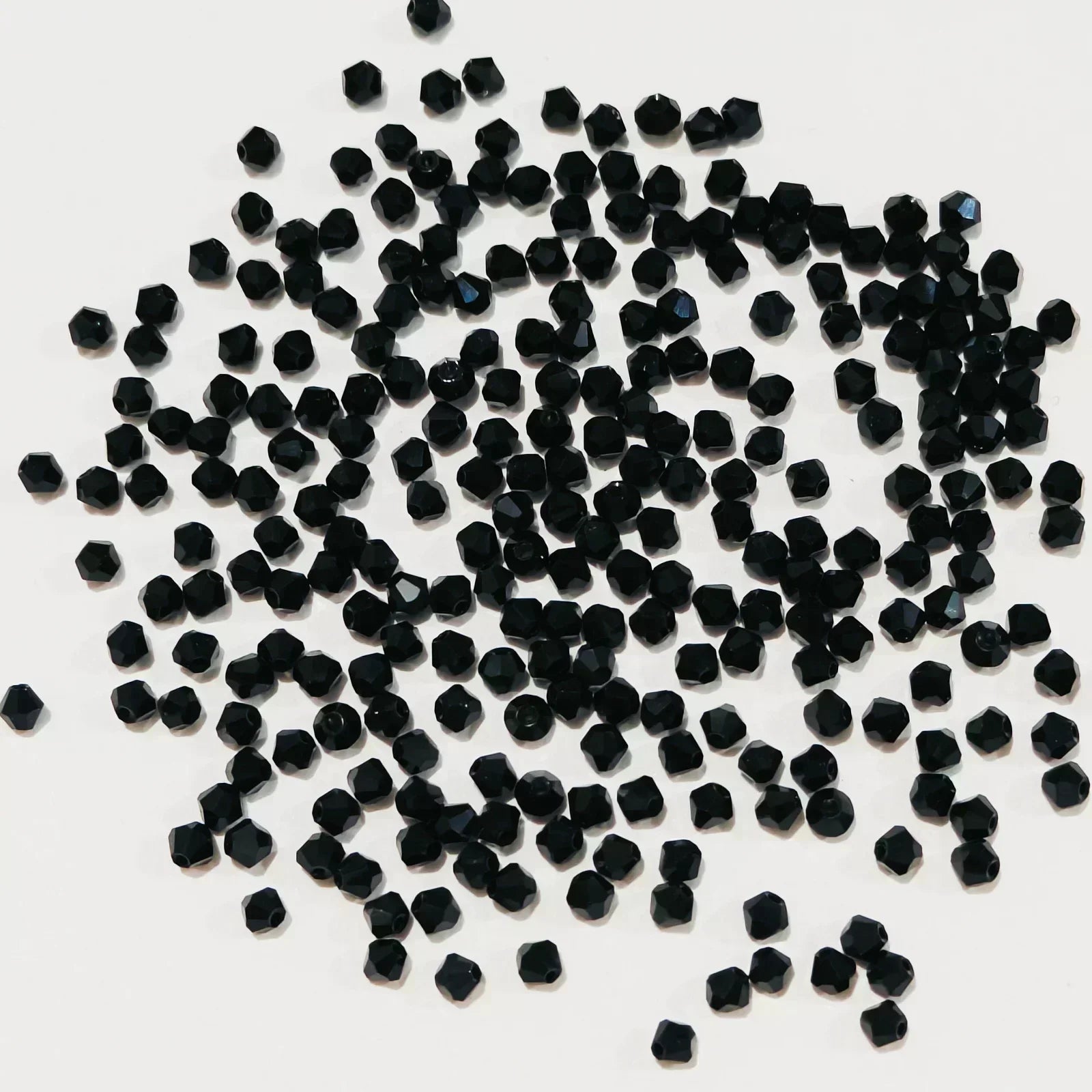 100PCS 4MM Shiny Faceted Austria Crystal Beads Bicone Beads Loose Spacer Beads for Jewelry Making DIY Bracelet Necklace Pendant