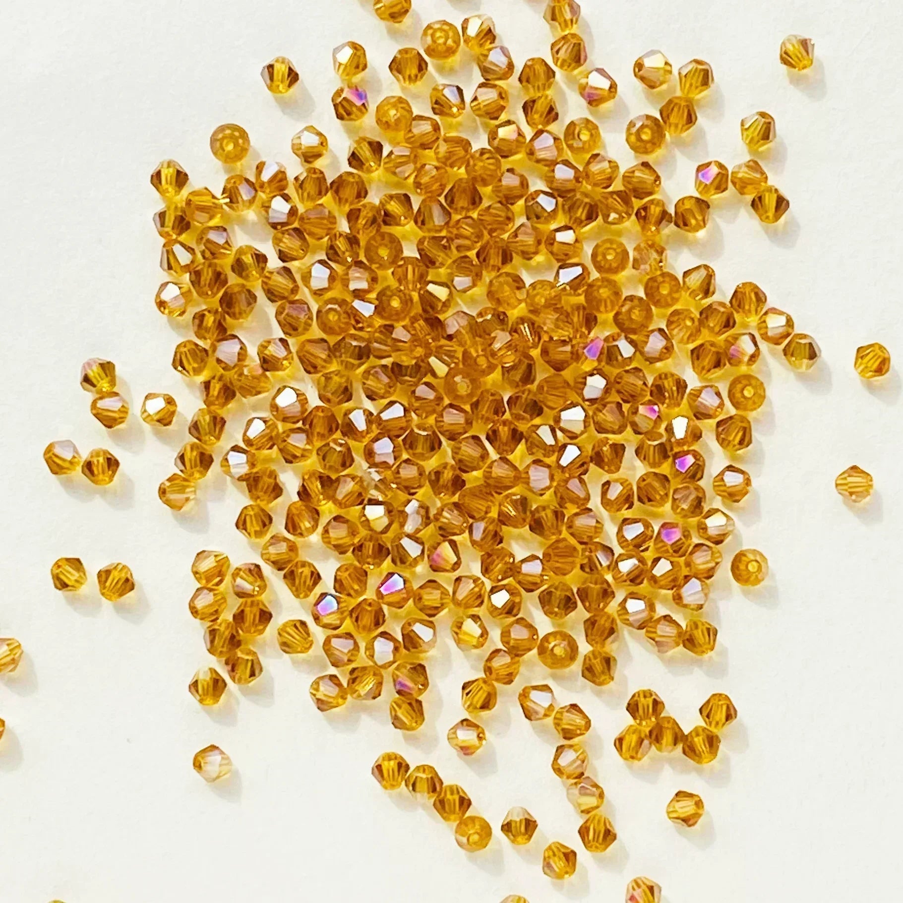 100PCS 4MM Shiny Faceted Austria Crystal Beads Bicone Beads Loose Spacer Beads for Jewelry Making DIY Bracelet Necklace Pendant