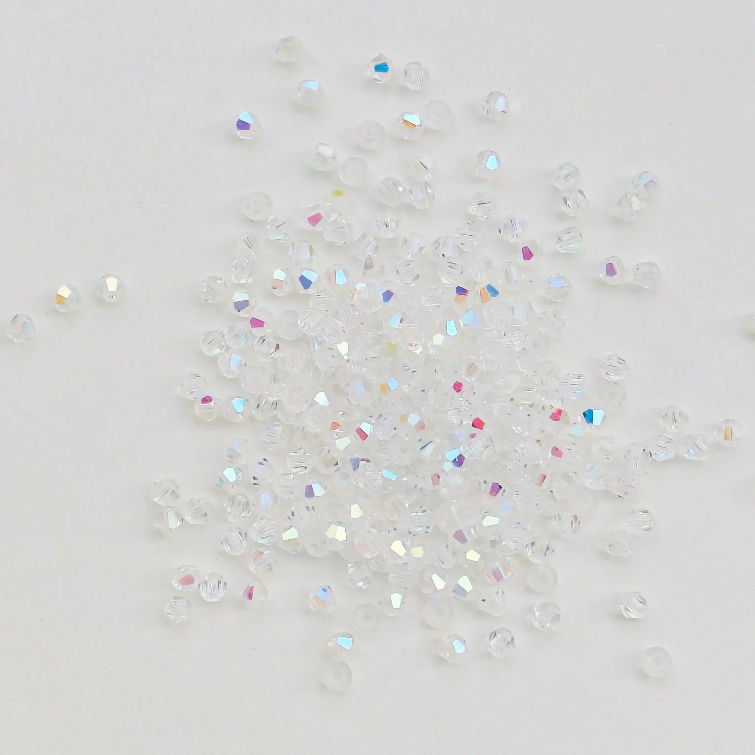 100PCS 4MM Shiny Faceted Austria Crystal Beads Bicone Beads Loose Spacer Beads for Jewelry Making DIY Bracelet Necklace Pendant